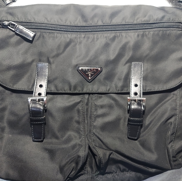 Prada Bag - Picture 2 of 12